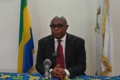 Administration publique&nbsp;: Maganga Moussavou dénonce la gestion à vue et propose des solutions