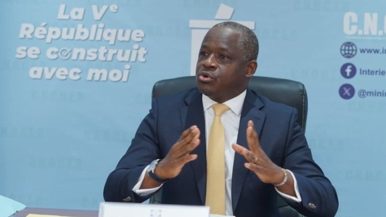 Élections législatives et  locales 2025&nbsp;: 48h accordées aux candidats en retard, mais pas plus&nbsp;!