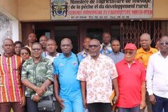 Oyem&nbsp;: visite surprise de la ministre de l’Agriculture au service provincial