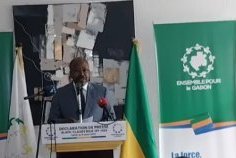 Gabon&nbsp;:&nbsp;Alain-Claude Bilie-By-Nze fustige «&nbsp;l’incohérence&nbsp;» du pouvoir et propose des solutions sociales
