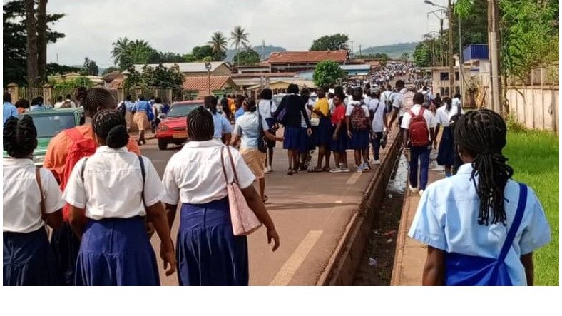 Violences en milieu scolaire&nbsp;: jusqu’à 5 ans de prison et 1 million de FCFA d’amende