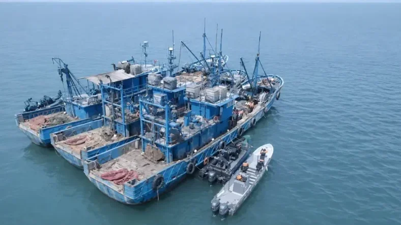 Gabon / Opération Albacore&nbsp;: les autorités saisissent 20 tonnes de produits halieutiques et interpellent 23 membres d’équipage