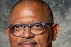 Relation économique Gabon –France : Alain-Claude Kouakoua met les pieds dans le plat