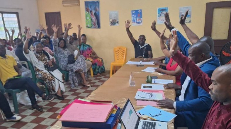 Rentrée scolaire 2025-2026 : le SENA brandit la menace d’une grève