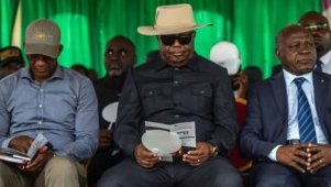 Brève / Infrastructures&nbsp;: Adrien Nguéma Mba présent au lancement des travaux d’aménagement du tronçon routier Alembé-Lopé-Carrefour Leroy-Mikouyi