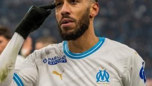 Ligue 1&nbsp;:  Pierre-Emerick Aubameyang en sauveur, l’Olympique de Marseille renverse l’Olympique Lyonnais (3-2)