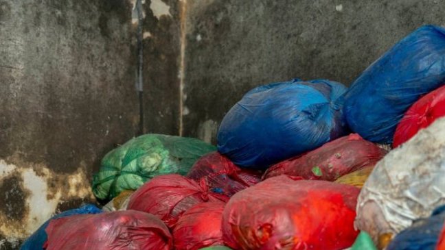 Gabon / Libreville&nbsp;: l’AGASA ferme 12 ateliers de vente de manioc roui au PK8 pour non-conformité sanitaire 