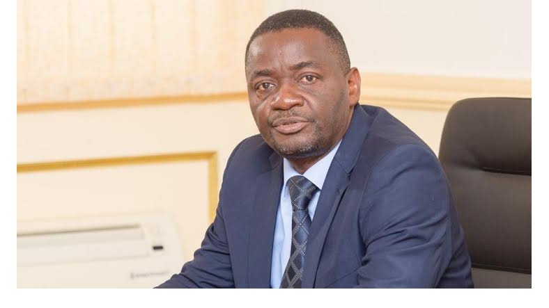 Entre politique et administration&nbsp;: l’encombrant cabinet du nouveau maire de Libreville