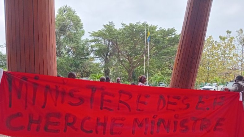 Crise au ministère des Eaux et Forêts&nbsp;: les agents en grève, en quête de dialogue