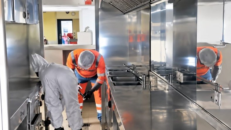 Punaises dans un train de la Setrag&nbsp;: au-delà des excuses, l’état du transport des voyageurs en question