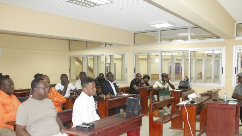 Football&nbsp;: l’AEEFG lance un appel à la mobilisation de tous ses membres pour  un nouveau départ 