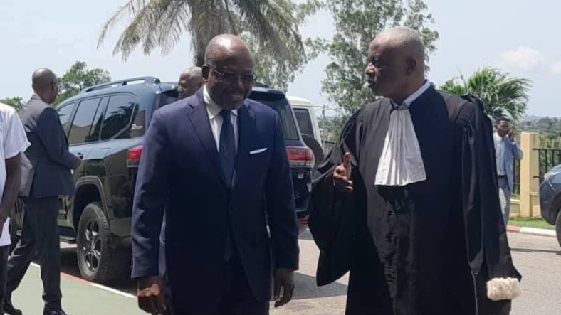 Suspension des réseaux sociaux&nbsp;: le juge se déclare incompétent, le camp Bilie-By-Nze maintient la pression judiciaire