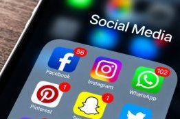 Réseaux sociaux&nbsp;: Abidjan veut monétiser, Libreville persiste dans la suspension