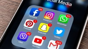 Réseaux sociaux&nbsp;: Abidjan veut monétiser, Libreville persiste dans la suspension