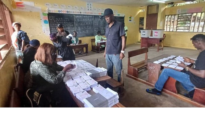 Législatives et locales 2025&nbsp;: nouvelle chance pour les électeurs de Ntoum, Moabi ,  Lékoni-Lékori et Rennes en France.