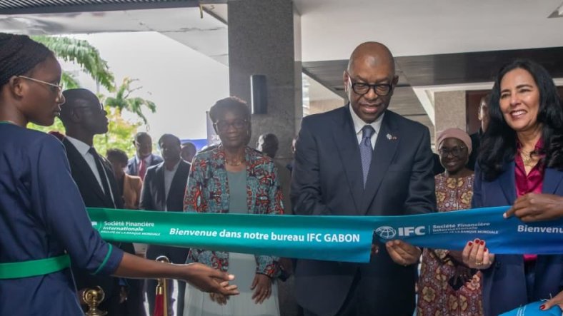 Économie/Activités du Vice-président de la République&nbsp;: Barro Chambrier inaugure le siège de la SFI à Libreville