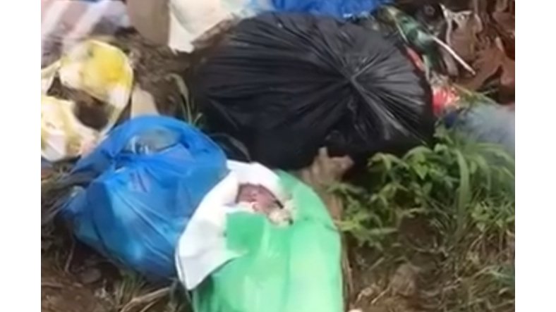 Un nouveau-né retrouvé abandonné dans une poubelle à Akanda